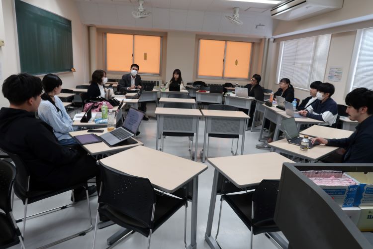 同じ夢を持つ仲間とともに