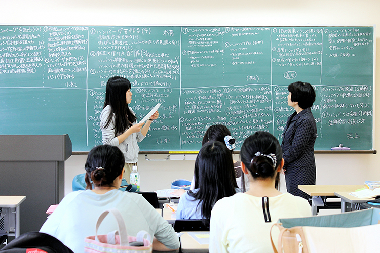 弘前大学 教育学部　家政教育　ゼミ