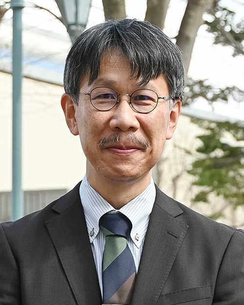 弘前大学教育学部 学部長